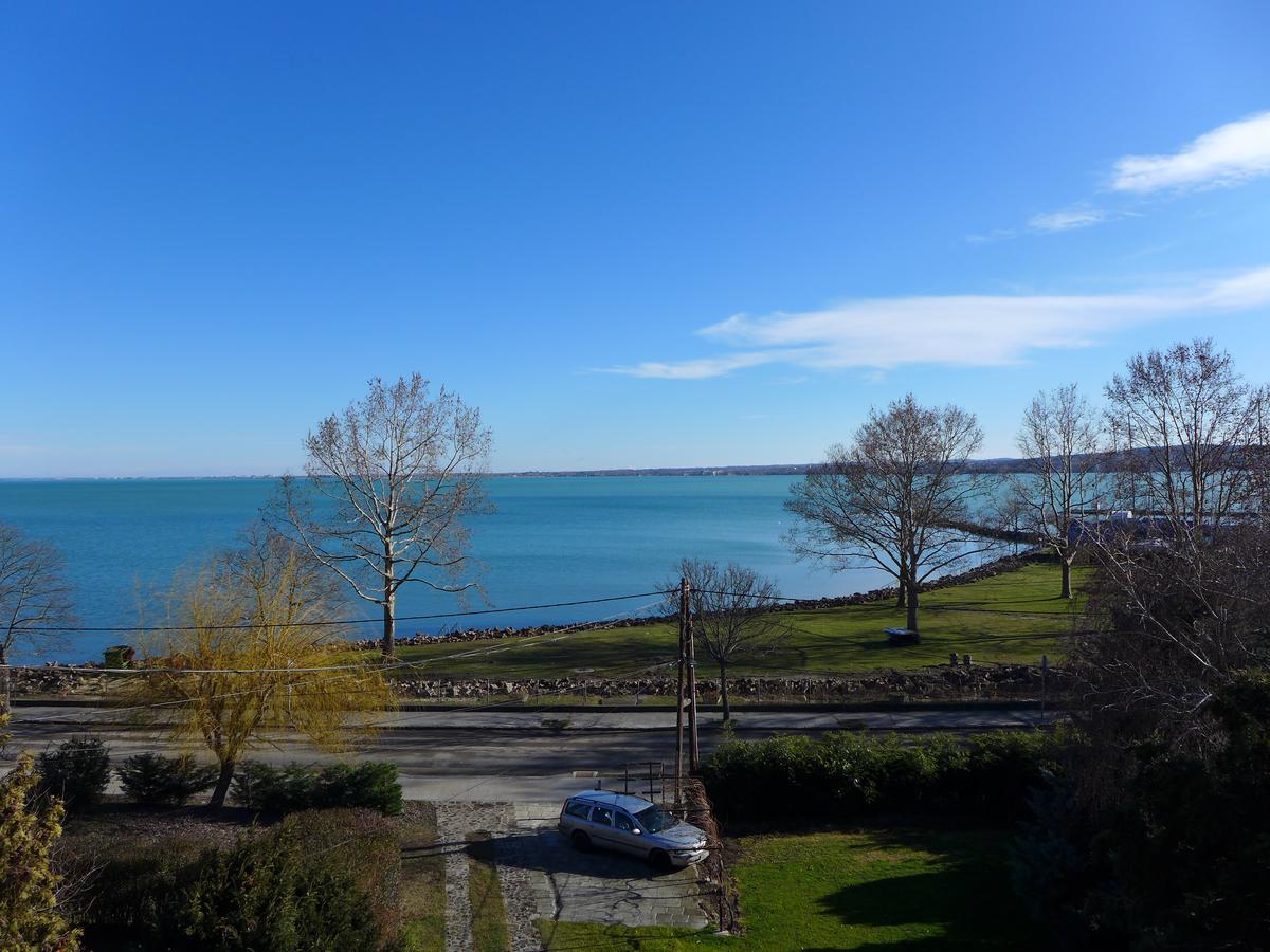Lakeside Apartment Tihany Buitenkant foto